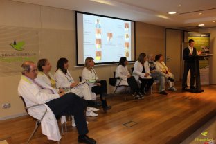 La Unidad de Ortogeriatría está formada por profesionales de diferentes especialidades, que trabajan de manera coordinada en la fractura de cadera