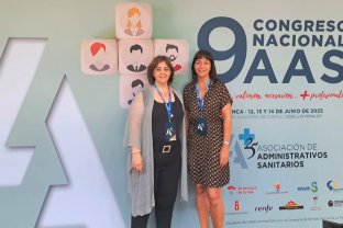 Antonia Peiró Alcalá i M. Jesús Vallès Fernández al  Congrés de l’Associació d’Administratius Sanitaris