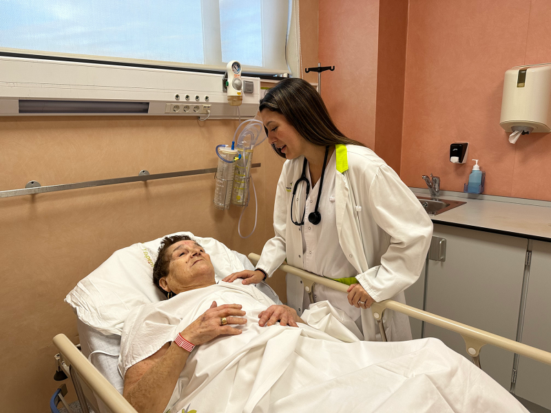 Prop del 90% dels professionals considera clau atendre el pacient en la seva llengua materna