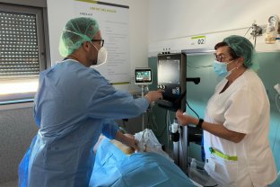 La Unidad trabaja de forma coordinada con otros servicios y profesionales del Hospital para ofrecer una atención integral