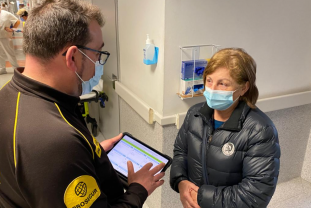 La nueva aplicación permite a los vigilantes de seguridad tener un mejor control de los aforos