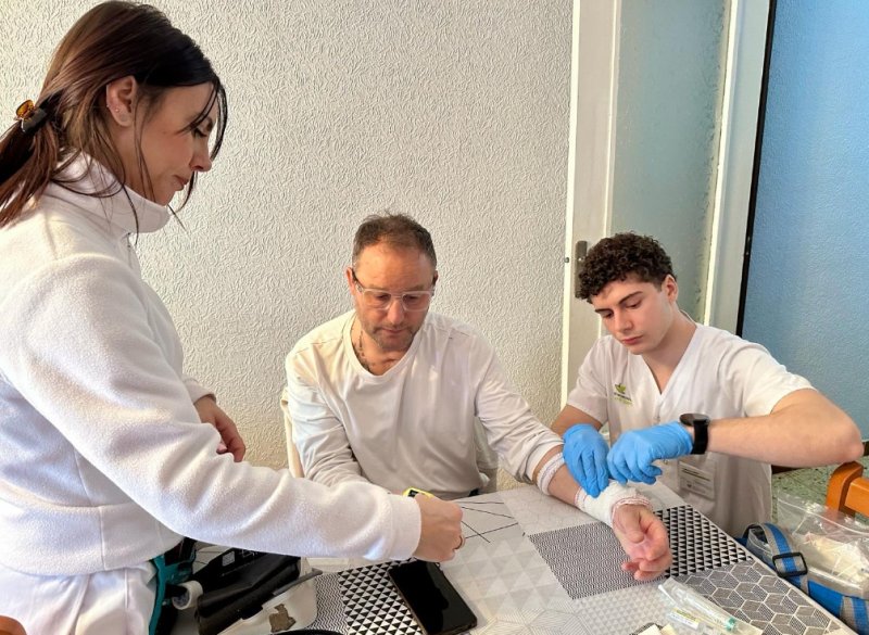 Enfermería, eje clave en el desarrollo de la Hospitalización a Domicilio