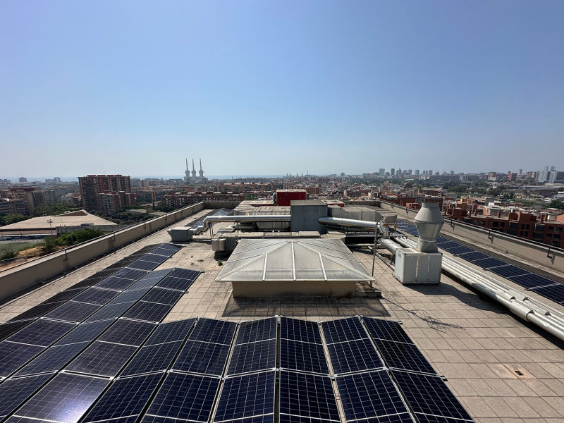 La Fundació Hospital de l’Esperit Sant aposta per l’energia neta amb la instal·lació de plaques fotovoltaiques