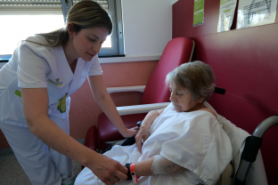 Una infermera d'Hospitalització